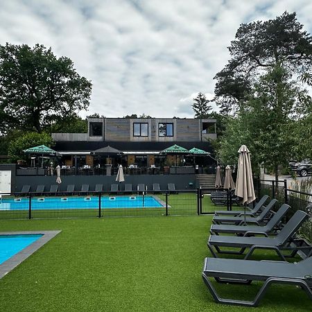Sfeervolle Blokhut Op De Veluwe Op Recreatiepark Topparken In Beekbergen Met Vrije Tuin En Eigen Parkeerplaats Екстер'єр фото